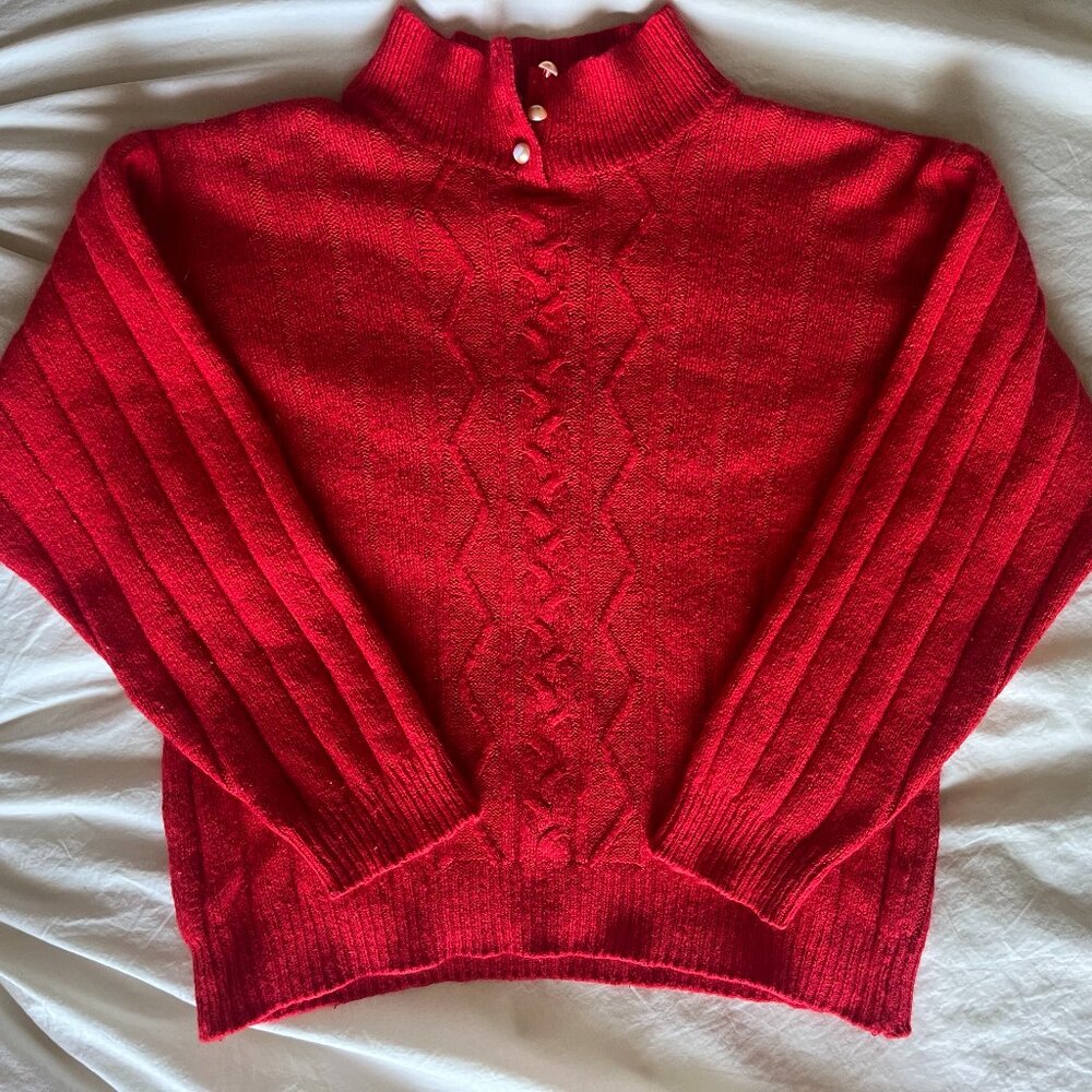 Vintage Silk Wool Sweater in Brilliant Red Sz PM. by Silvercord Petites